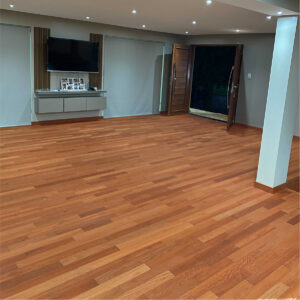 Piso entablonado de madera maciza unfinished Rostrata